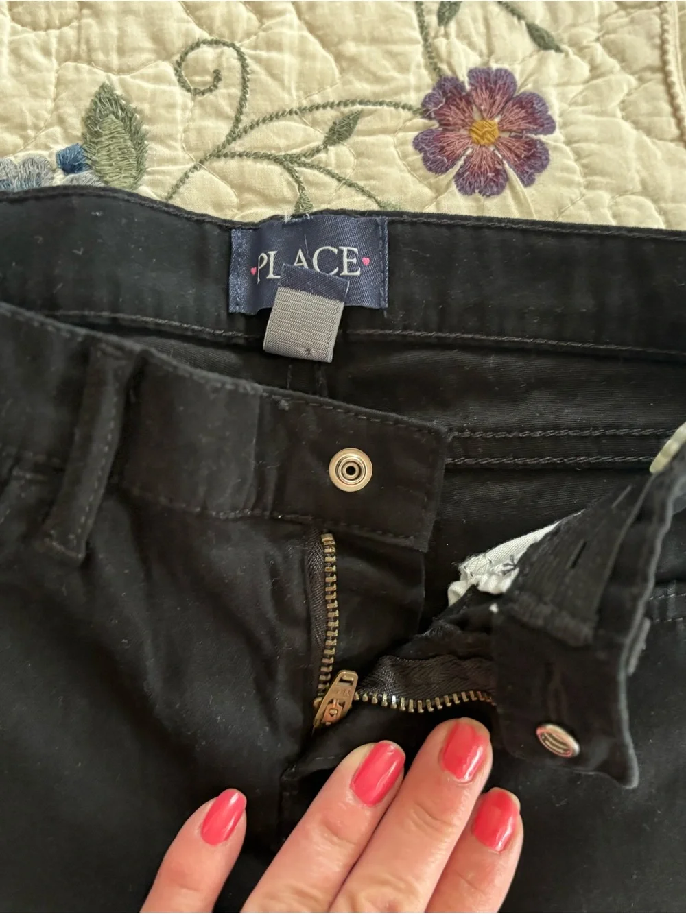 Place Girls Black Rolled Cuff Hem Cotton Bermuda Shorts | Size: 6